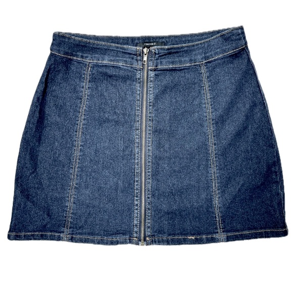 Stretch Denim Mini Skirt with front Zipper - Picture 6 of 10